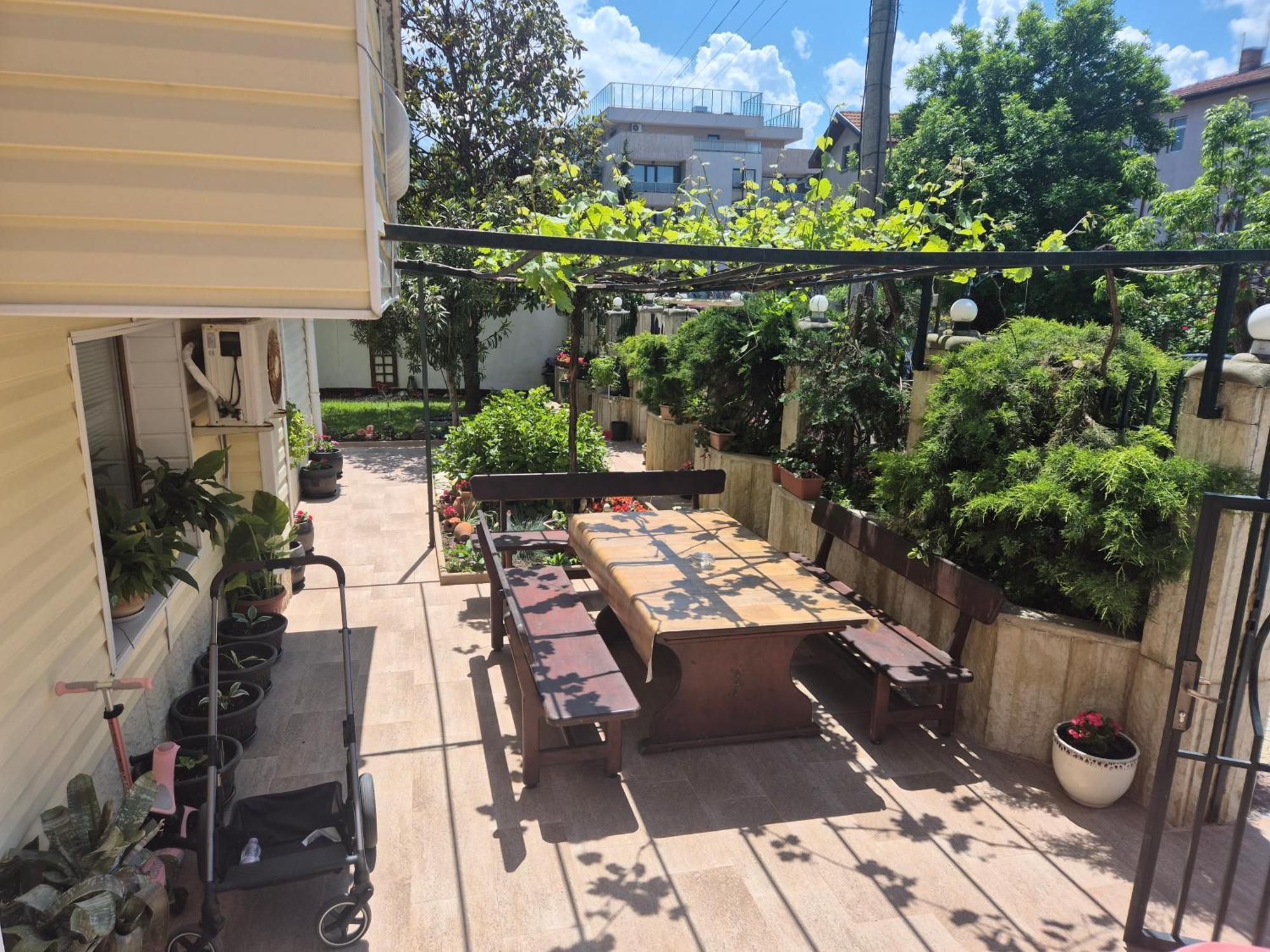 פרימורסקו Vladimirov Guest House מראה חיצוני תמונה