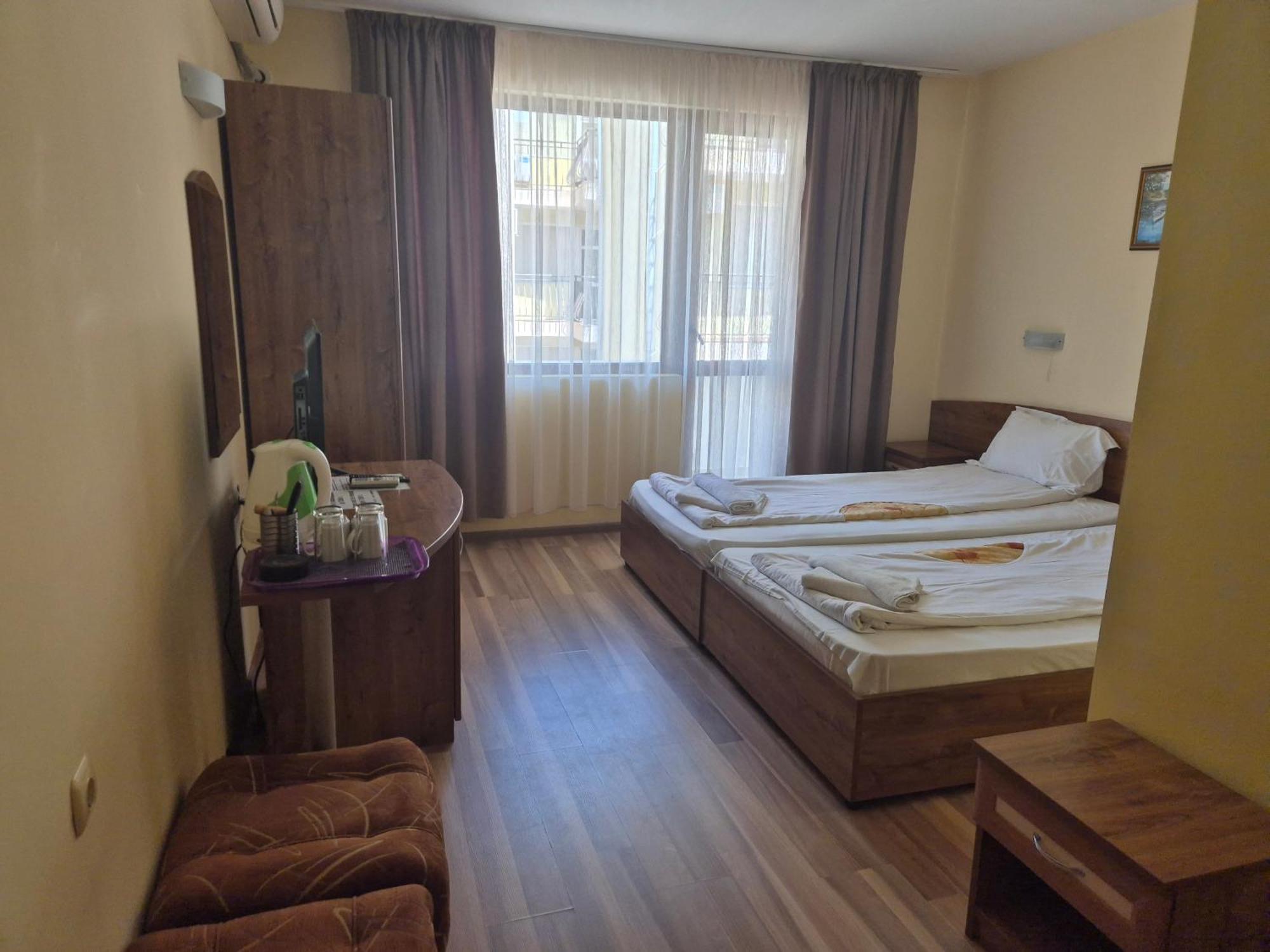 פרימורסקו Vladimirov Guest House חדר תמונה